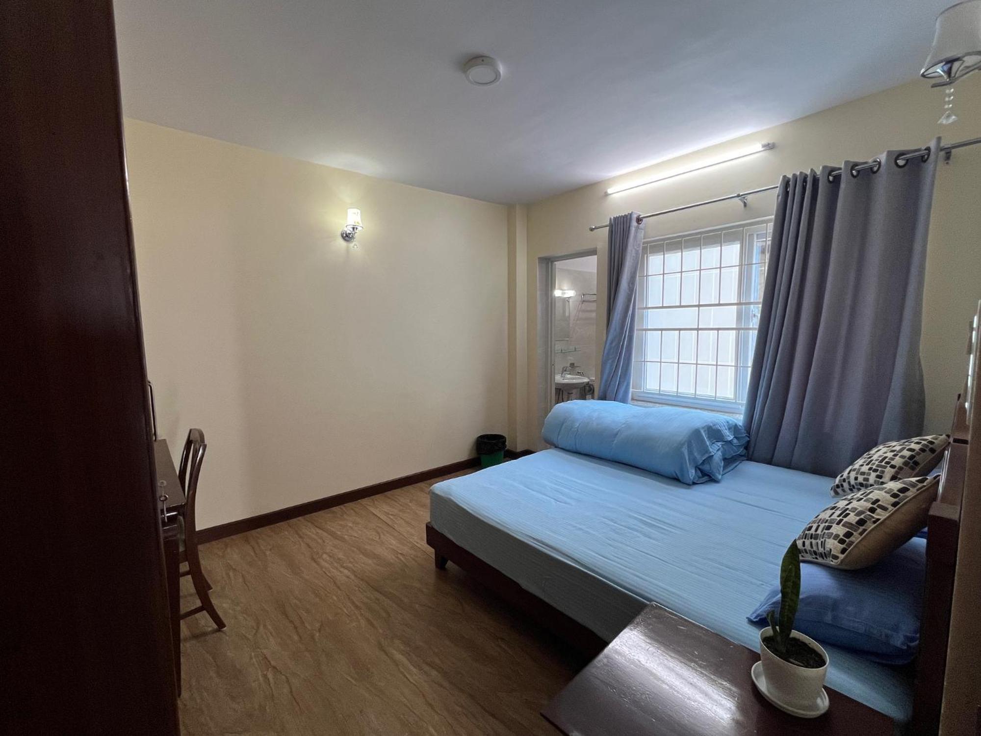 The Sparkling Turtle Backpackers Hostel Kathmandu Bagian luar foto