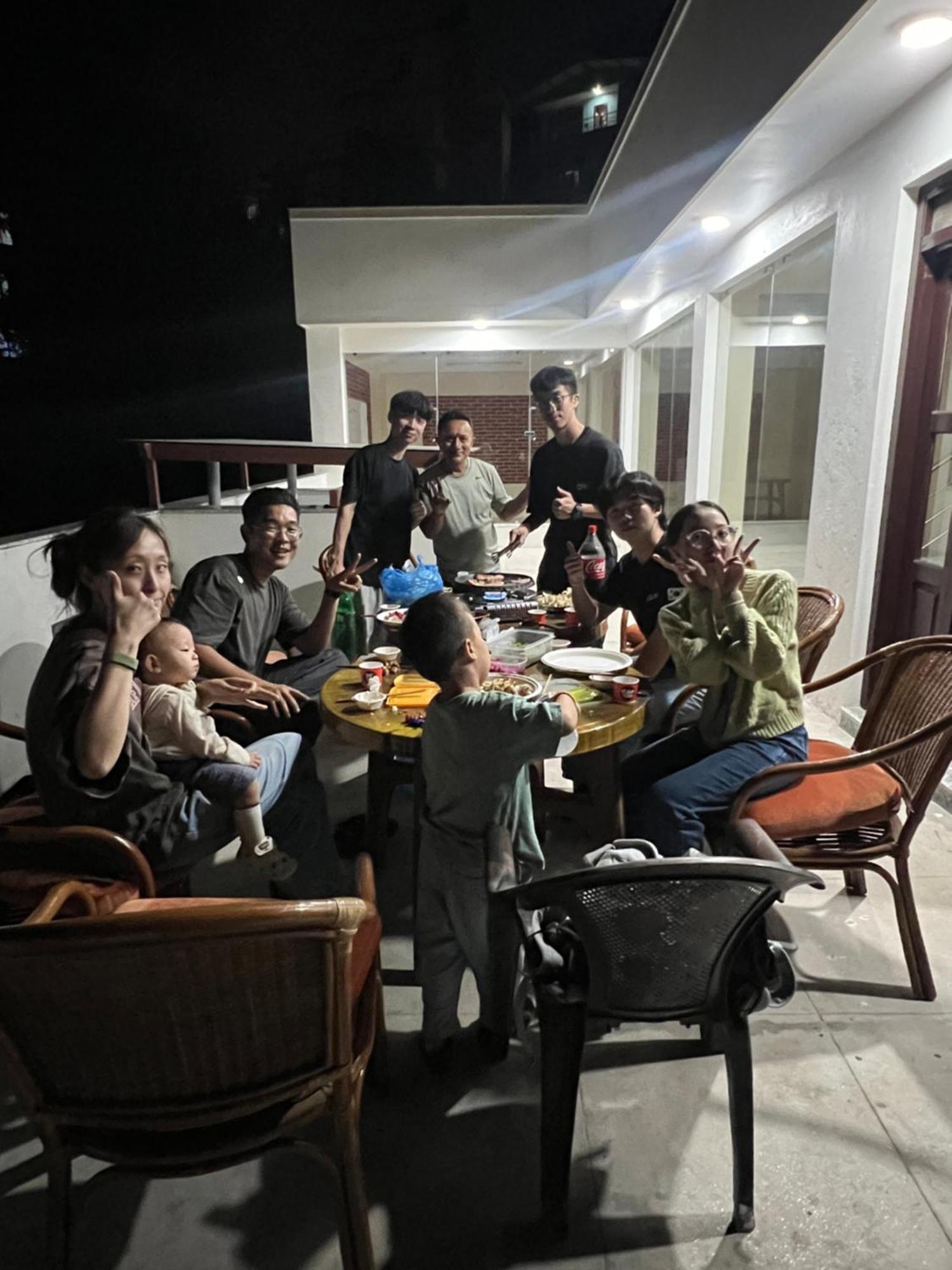The Sparkling Turtle Backpackers Hostel Kathmandu Bagian luar foto